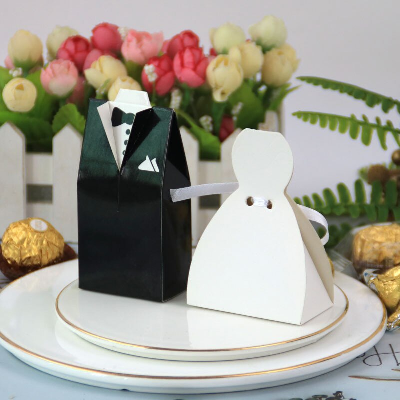 100Pcs Bruid En Bruidegom Bruiloft Gunst En Zak Snoep Box Diy Met Lint Bruiloft Decoratie Souvenirs Feestartikelen tassen: black white dress