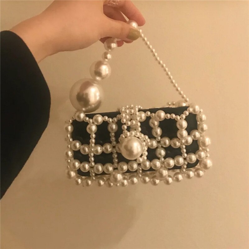 Aushöhlen Perle Ball Abend Tasche Frauen Koreanische handgefertigt metallisch Ring Griff Damen Perlen abend Kupplung Tasche Geldbörsen