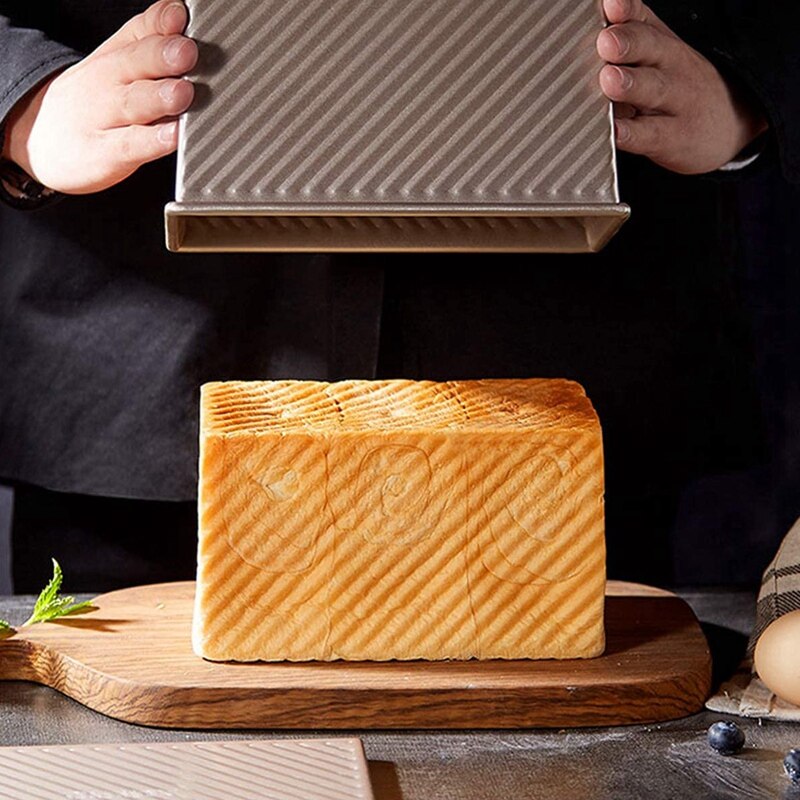 Bread Toast Mold Non Stick Aluminized Gold Metal 19.5X10.3X11.3cm(Gold)