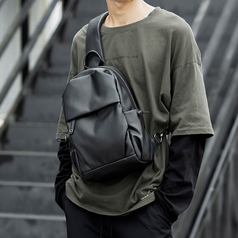 MOYYI Männlichen Taschen PVC Schulter Bote Tasche Männer Schlinge Brust Pack Umhängetaschen für Männer Gürtel Brust Tasche