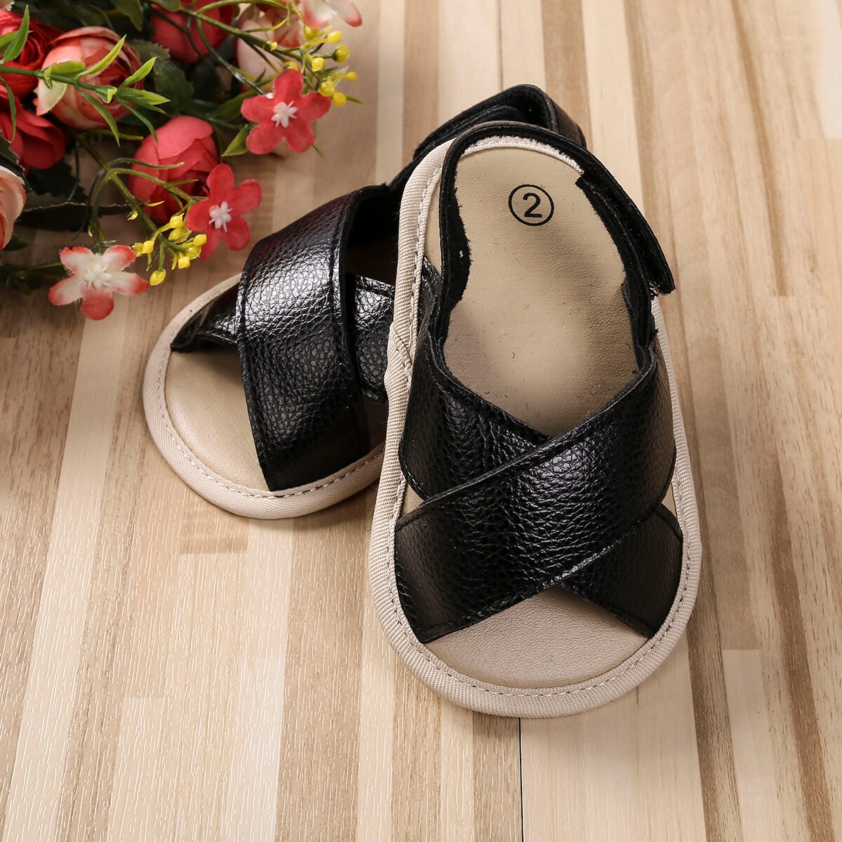 Bebê meninas meninos sandálias cruz oco para fora sola macia verão sapatos casuais primeiros caminhantes