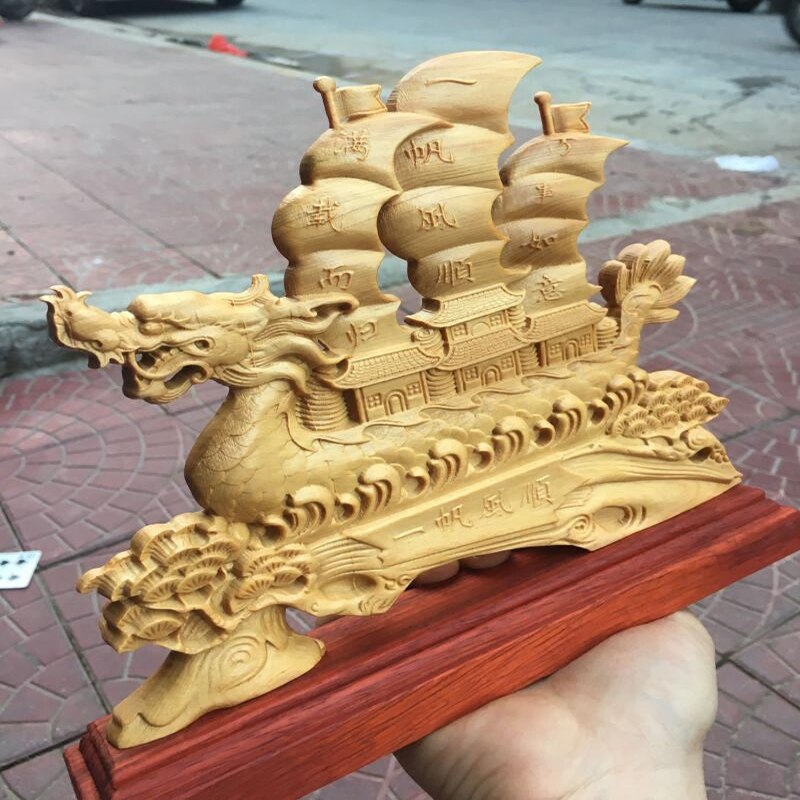 Wooden dragon boat decorations Home decoration accessories Chinese style solid wood auspicious animal carving modern handicraft