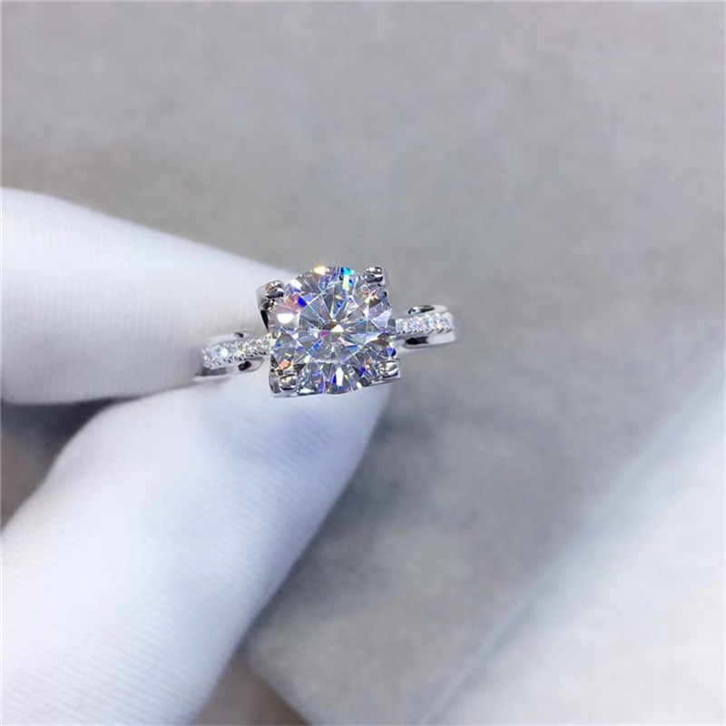 Classic Wedding Moissanite Ring 925 Sterling Silver Excellent Cut 1 Carat D Color Diamond Test Past Moissanite Rings for Women