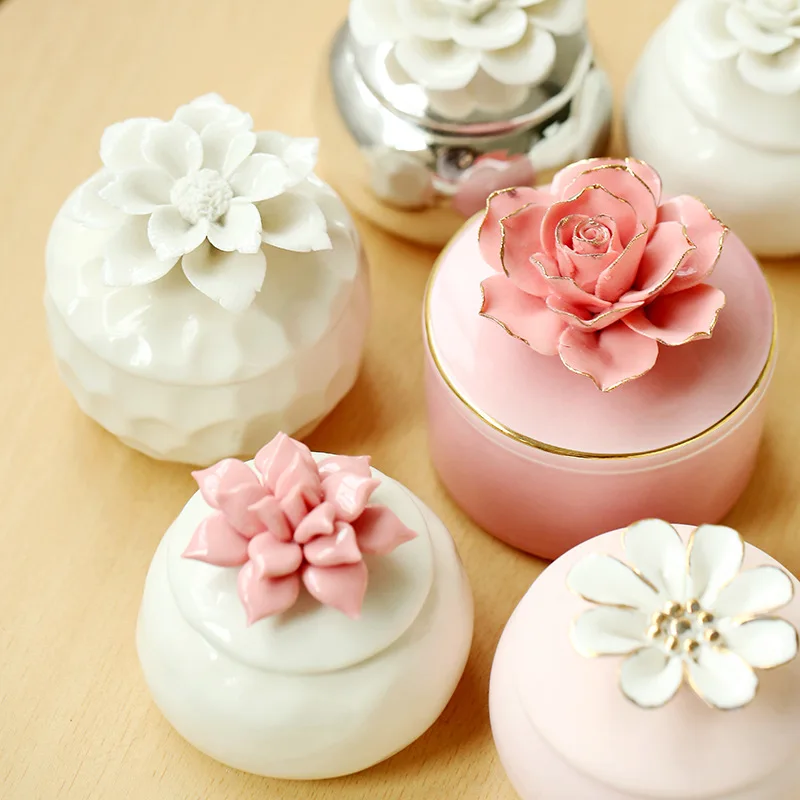 Velas aromáticas de flor de cerezo de soja de lujo, decoración de tarro de fragancia de cerámica de flores pintadas a mano Ins de estilo europeo