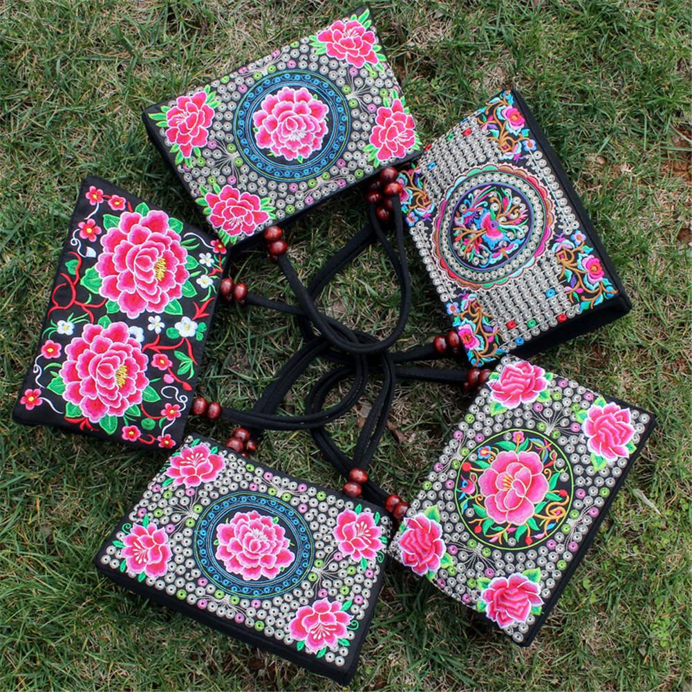 Women's Tote Bag - Floral Embroidered Canvas - Zipper Closure - Shoulder Top-Handle - Vintage Style
