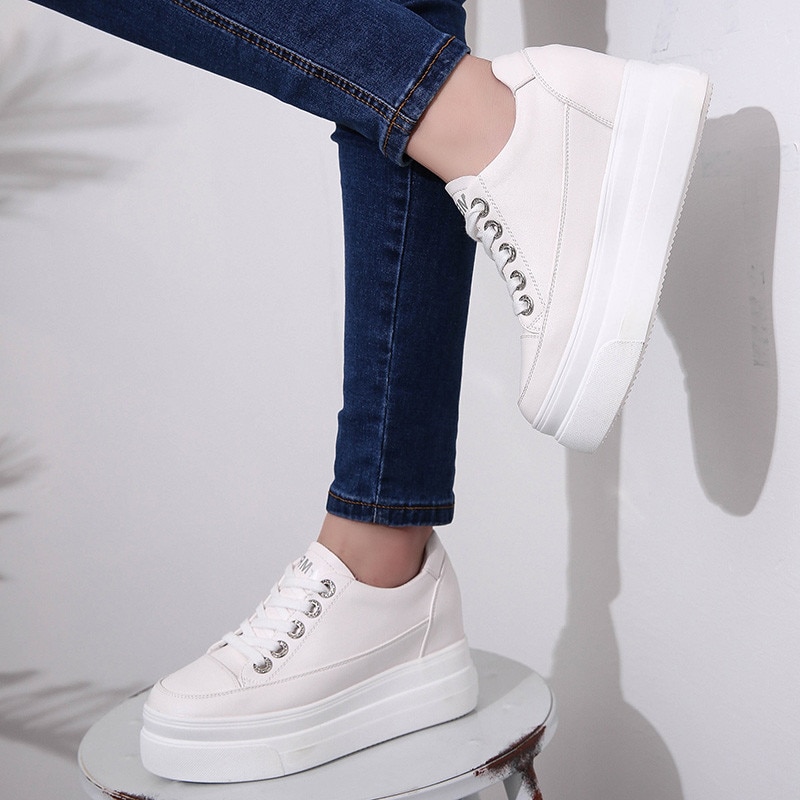Platå sneakers höst kvinnor skor för kvinna fritidsskor vilda platåklackar kvinnlig fritid kvinnor vita sneakers
