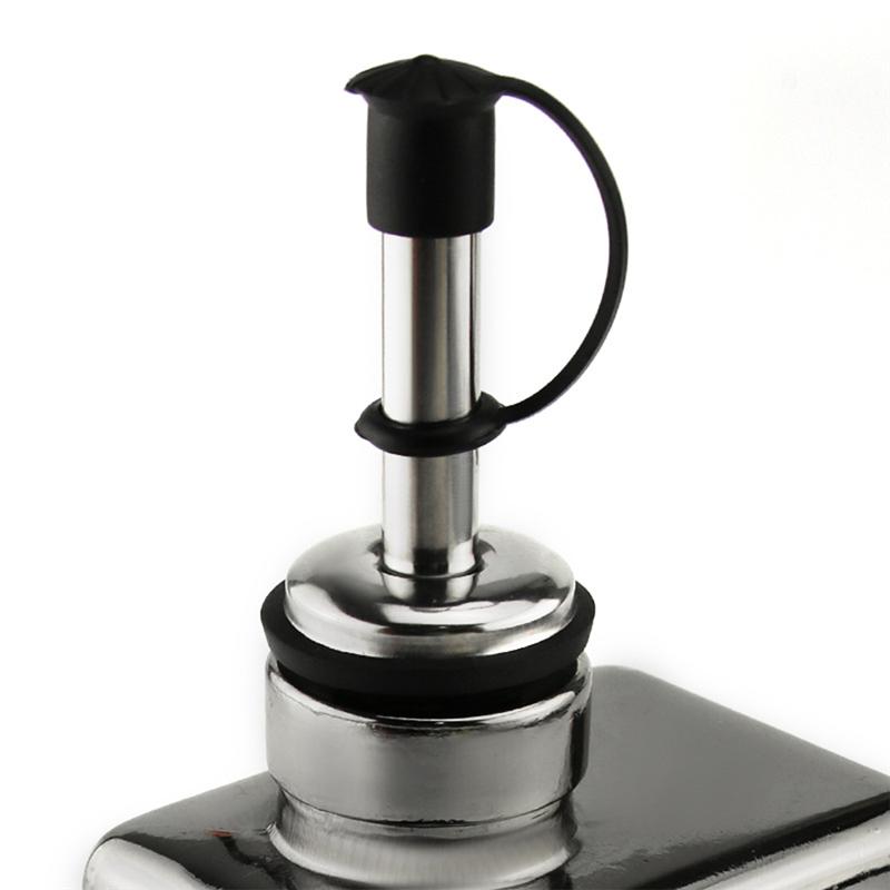 Stainless Steel Wine Pourers Dust Covers Speed Wine Bottle Pourer Olive Oil and Vinegar Tapered Stopper Spout