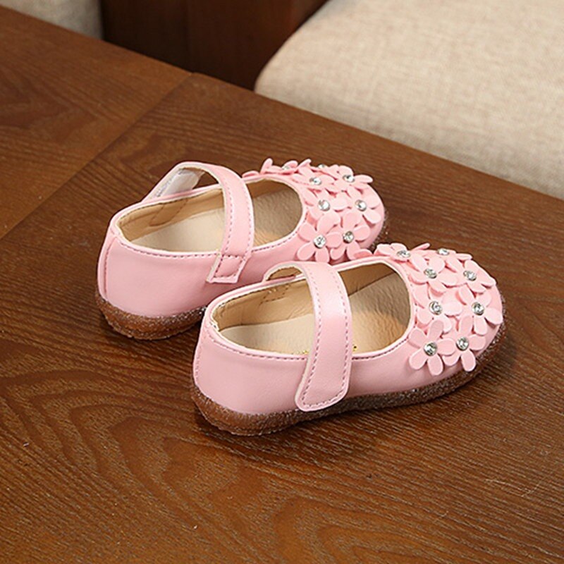 Crianças menina sapatos bonito flor couro do plutônio criança anti-deslizamento em sapatos gancho & loop primeiros caminhantes y13