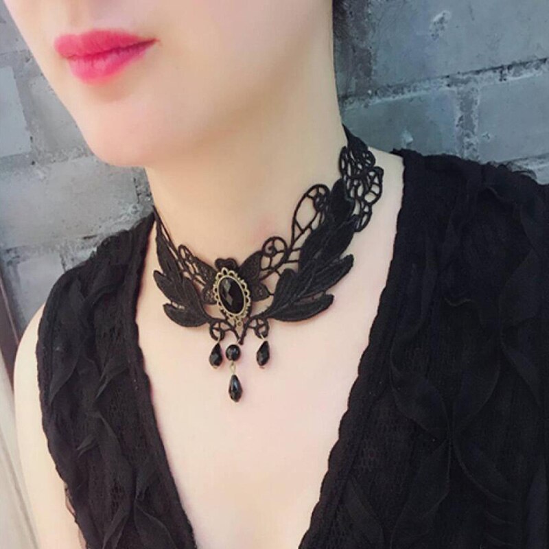 Gothic Punk Lace Choker Necklace For Women Teens Girls Rivet Heart Collar Necklace Rock Jewelry Party Necklace: C817