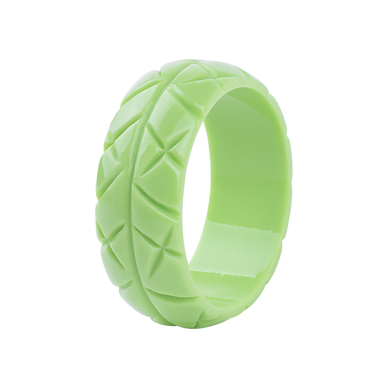 Trendy żywica mankiet grawerowane bransoletki bransoletki kobiety nowa moda akrylowe okrągłe szeroka bransoletka kobiet urok biżuteria ślubna dziewczyny: light green