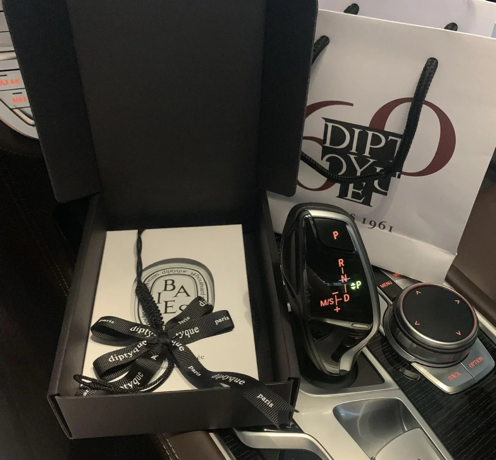 Adesivi interni per auto Ornamenti Accessori decorativi Decorazioni da appendere per la casa