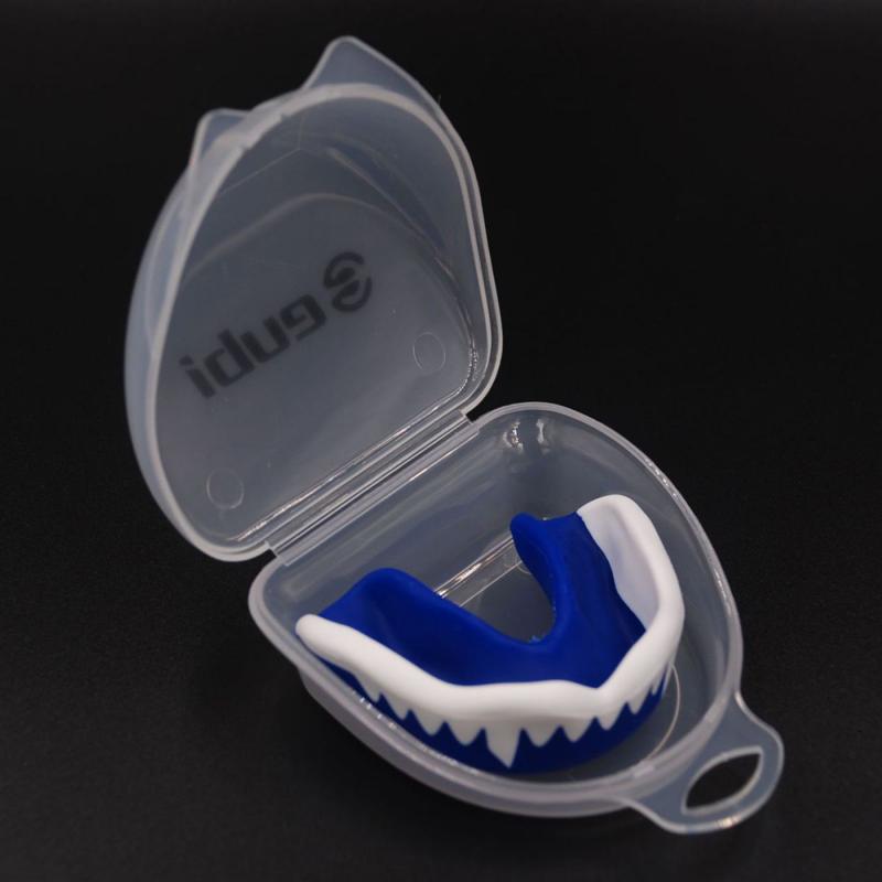 Con la scatola Denti Protector Paradenti Sport Boxing Mouth Guard basket Calcio di rugby Boxe bretelle Resistente PVC dente manica