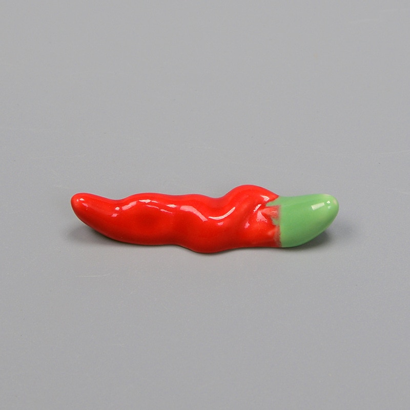 Handgjorda keramiska chili ätpinnar i japansk stil söta grönsaks ätpinnar som stödjer hantverk hemma matbord: B