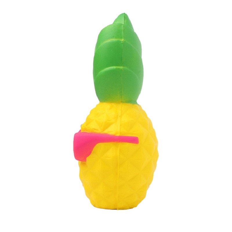 Kawaii Jumbo Squishy Speelgoed Fruit Ananas Langzaam Stijgende Verlicht Stress Speelgoed voor Kinderen Volwassenen Angst Aandacht 15.5*7CM