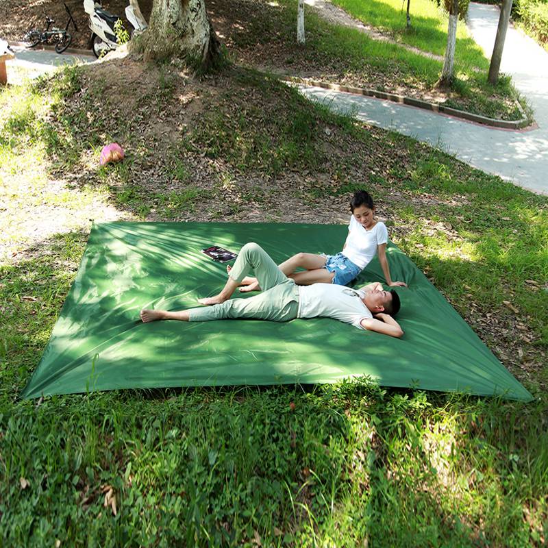 Outdoor-campingzelt, wasserdichte sonnenblende, strandmarkise, sonnenschutz, dünne, feuchtigkeitsbeständige matte, werkzeug