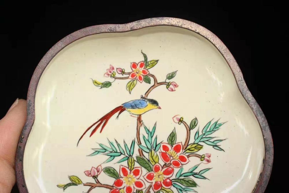 Ancient Chinese collection enamel enamel Small plate /decorative collection