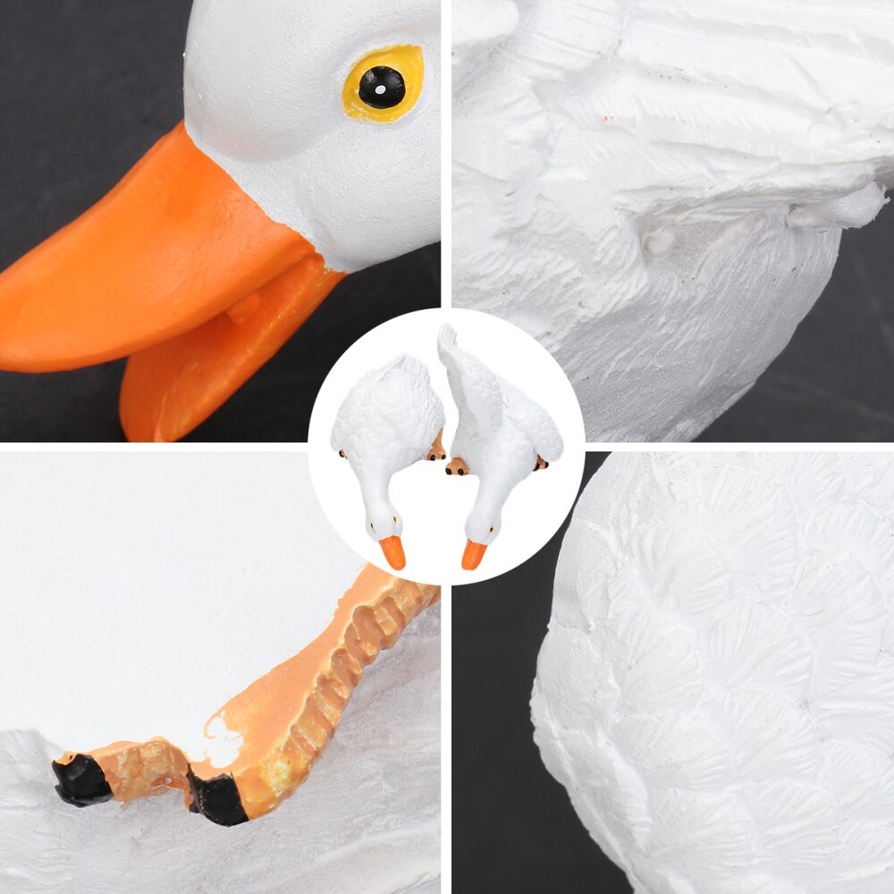 1 Pair of Animal Model Plastic Drinking Duck Shaped Decoration for Landscape