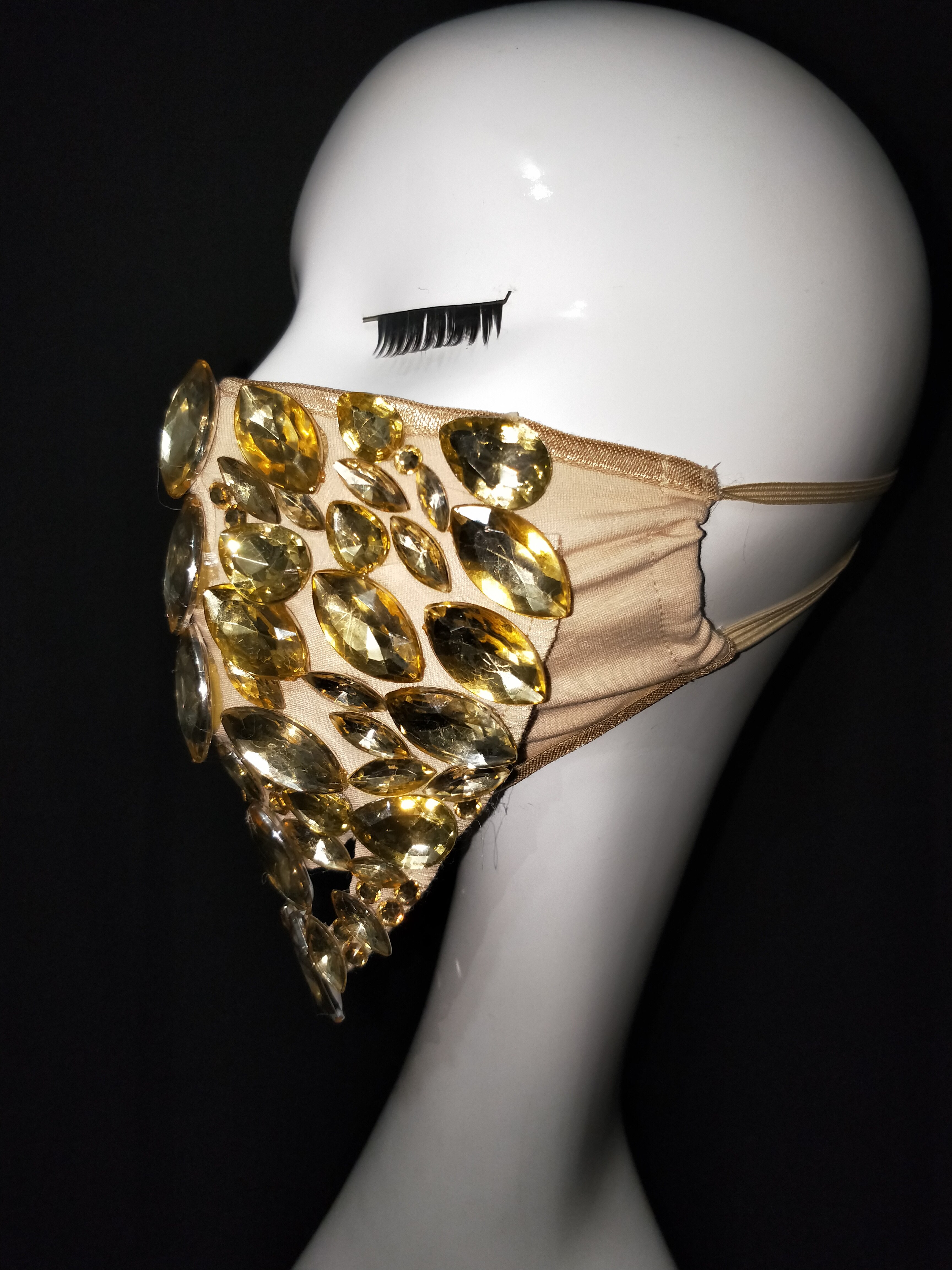 Goud zilver rode stenen maskers performance show dragen kostuum strass steentjes maskers