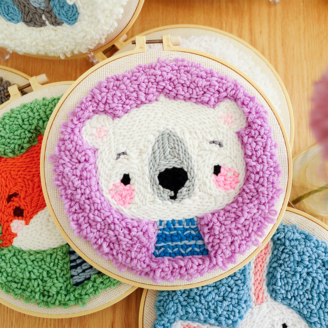 24cm DIY Knitting Wool Rug Hooking Kit Handcraft Woolen Embroidery with SKC Punch Needle Embroidery Frame - Deer