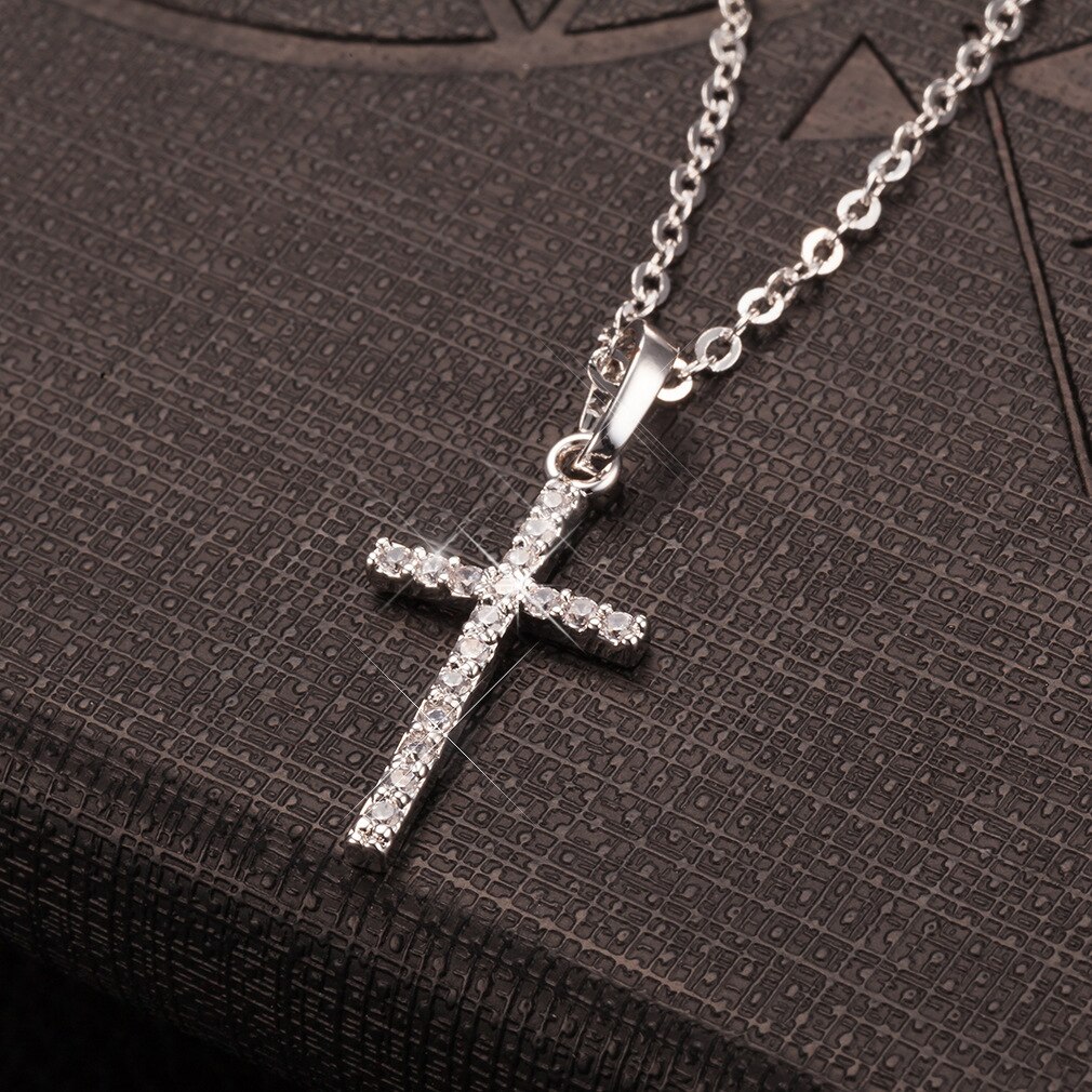 Simple Cross Ketting Goud Zilver Kleur Crystal Jesus Cross Hanger Collier Voor Mannen Vrouwen Paar Sieraden