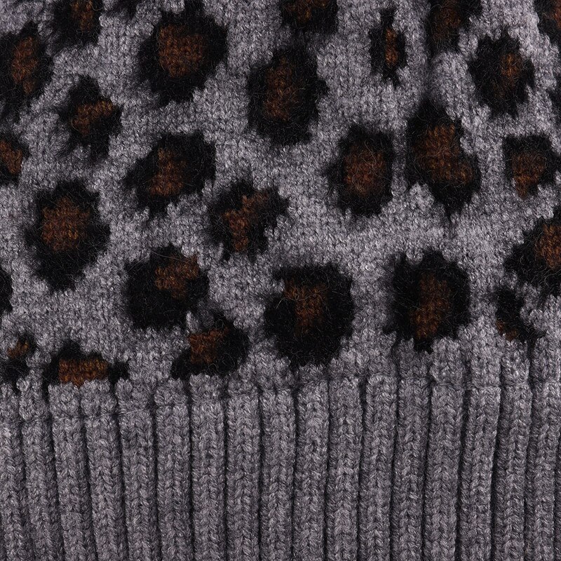 Cappello leopardato a tesa larga in lana morbida autunno e inverno da donna, stampa leopardata e palla di peluche