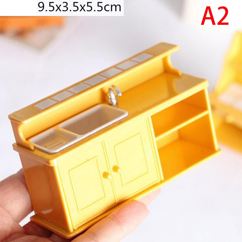 1/12 Dollhouse mini Mobili in Plastica Modello di Cucina Mobili Da Pranzo Giallo Casa di Bambola Decorazione in Miniatura Accessori per la Cucina: A2