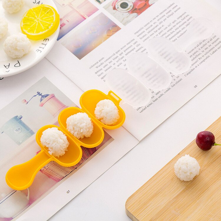 The Hokey Pokey Rice Ball Kitchen Tools DIY Rice Ball Making Mold Send Meal Spoon Boxed
