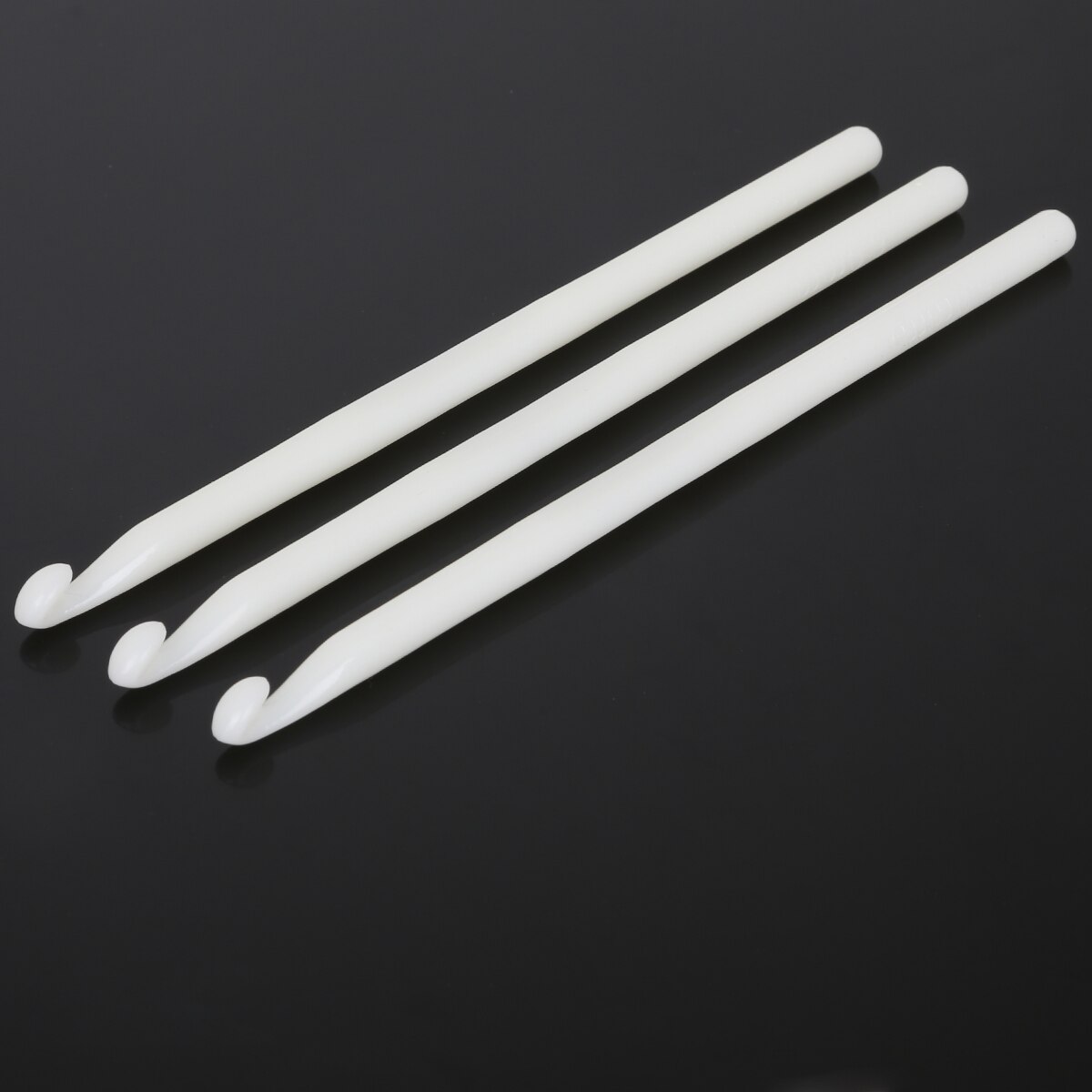 Gancho de ganchillo de plástico blanco para tejer, agujas de tejer, herramientas para suéter, accesorios para manualidades DIY, 3/4/5/6/7/8/9/10mm: 6mm 1pc