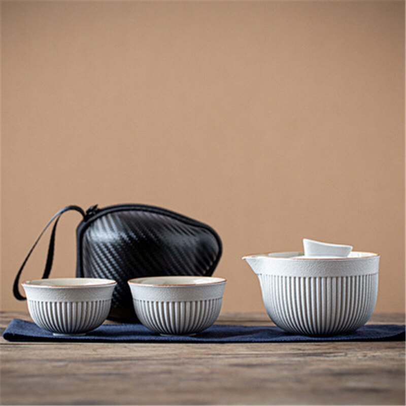 Portable Travel Tea Set Ceramic Teapot Kettle Quik Pots One Pot And Two Cups Teaware Chinese Drink Teapots Tea Cup Friends