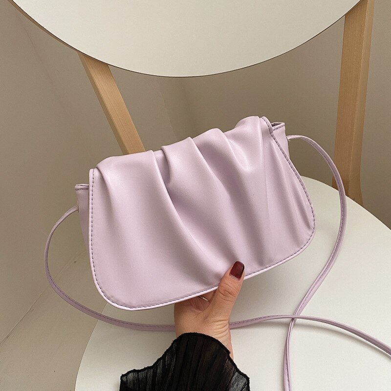 Sommar sadelväska kvinnlig molnväska shoulder messenger koreansk version av enkel fairy fold-väska