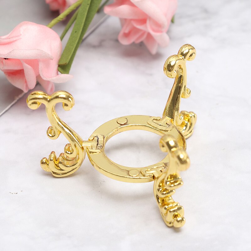 Soporte Metálico Dorado Para Casa De Muñecas Escala 1:6 - Perchero Ropa Para Barbie Y Eledoll