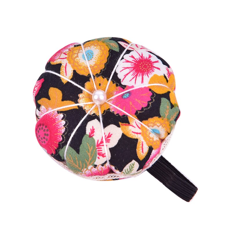 adjustable Pumpkin flower Needle Pin Wrist Cross Stitch Needle Sewing PinWrist sewing Pincushion Sewing Kit access: Black