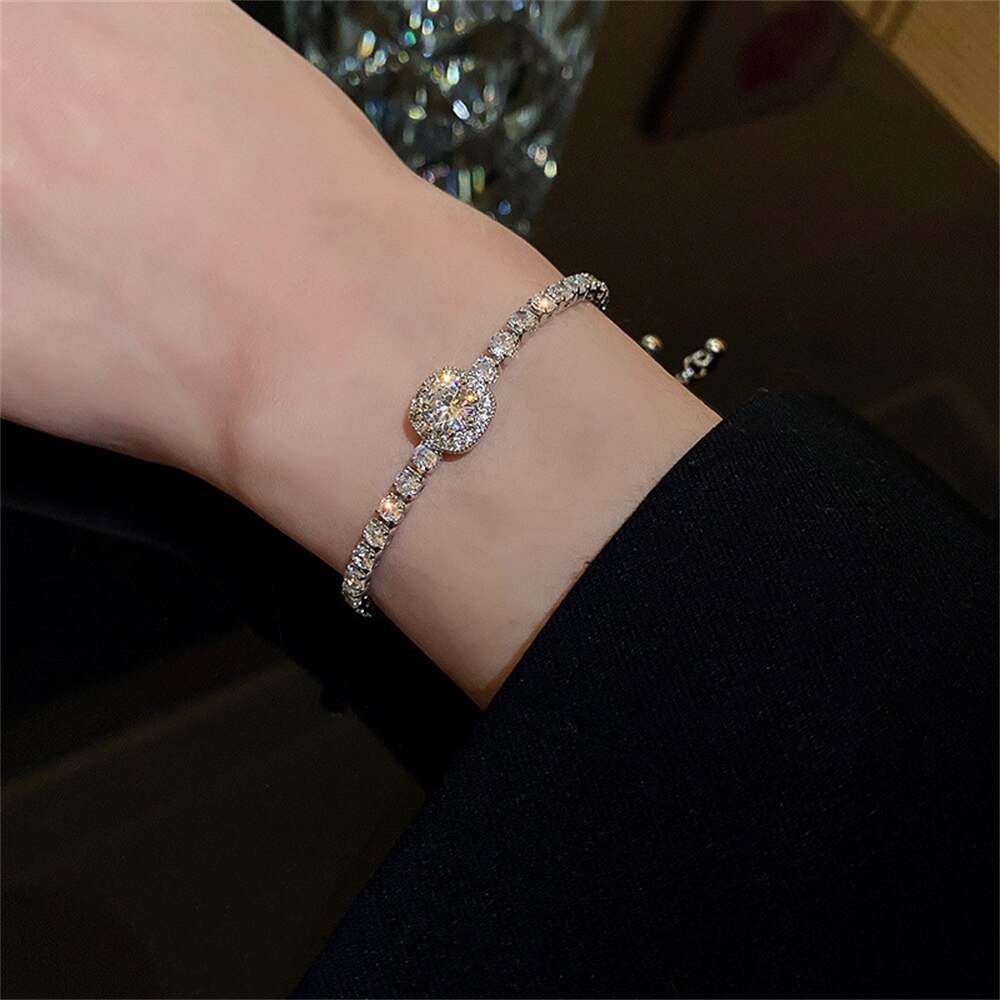 Trendy Quadratischen Diamant Kristall Tennis Armbänder für Frauen Geometrie AAA Zirkonia Strass Perle Kette Partei Edlen Schmuck