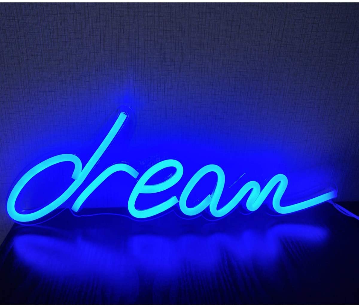 Dream Letters Christmas Neon Sign LED Neon Light USB or Battery Operated Illuminated Night Lights Wall Lamp Art Decor Bar