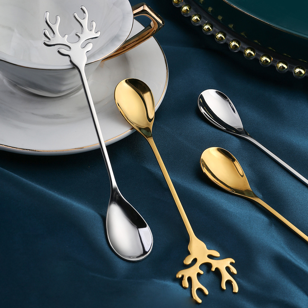 Edelstahl Weihnachten Gold Elch Löffel Weihnachten Party Geschirr Ornamente Für Heimat Kaffee Tee Rühren Tisch Abendessen Besteck