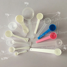 50 teile/los Kunststoff Scoop Sauerei PP Löffel 0,1g 0,25g 1g 2ml 3g 6ml 4g 8ml 5g 10ml 10g 20ml 30g für Möglichkeit-freies