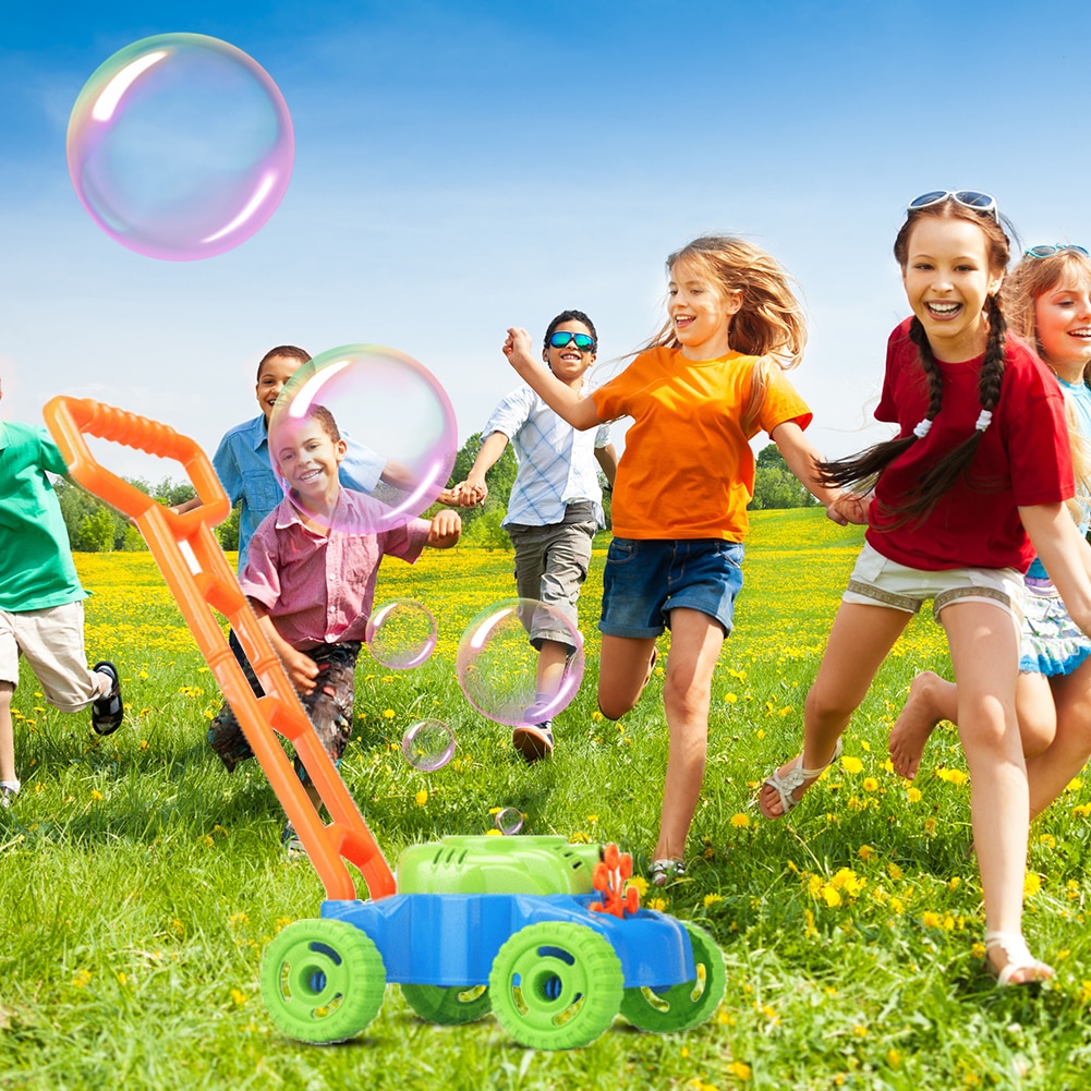 Kinderen Bellen Tank Outdoor Hand Push Blazen Grasmaaier Auto Bubble Machine Voor Kinderen Vroeg Leren Leveringen