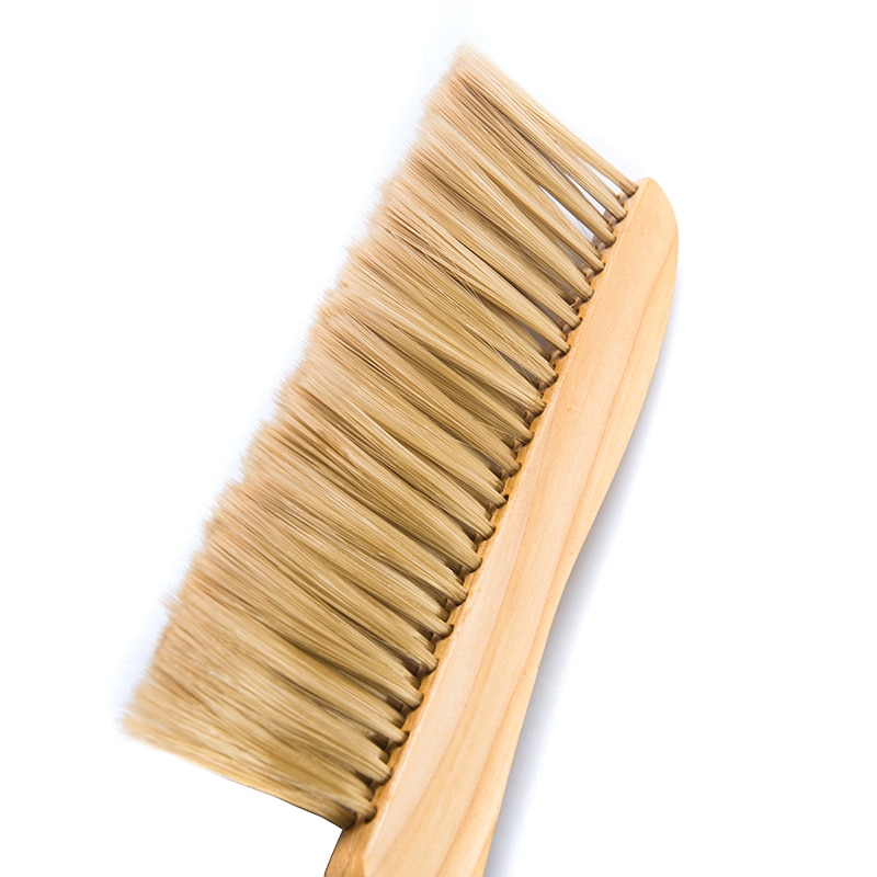 A variety of bee sweeps Beekeeping tools bee sweeper brush drives away bees and cleans beehives for beekeeper hive tools