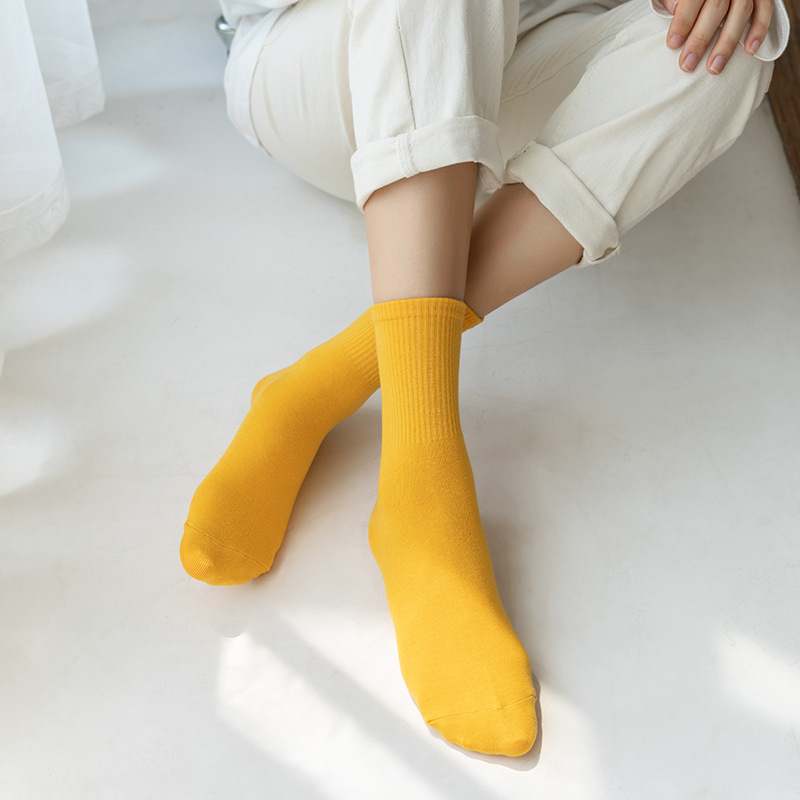 Damensocken aus 100er Baumwolle, modischer Trend, einfarbige Damensocken, Damensocken aus reiner Baumwolle, fröhliche Mädchensocken, kurze Besatzung-Söckchen