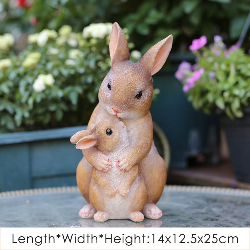 Udendørs haveindretning skulptur mor barn kanin statue simulation egern harpiks dekoration græsplæne have landskab skulptur: -en