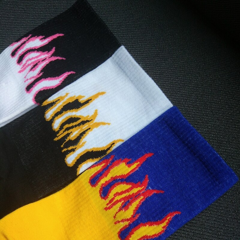 Unisex flamme sort hvid gul ild sokken nyhed hip hop harajuku sokker skateboard calceines mujer street skarpetki sokker