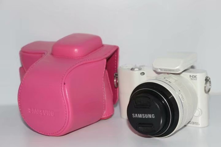PU Leather Camera Bag Case Cover Pouch For Samsung NX2000 NX1100 NX1000 Mirrorless System Camera: Red