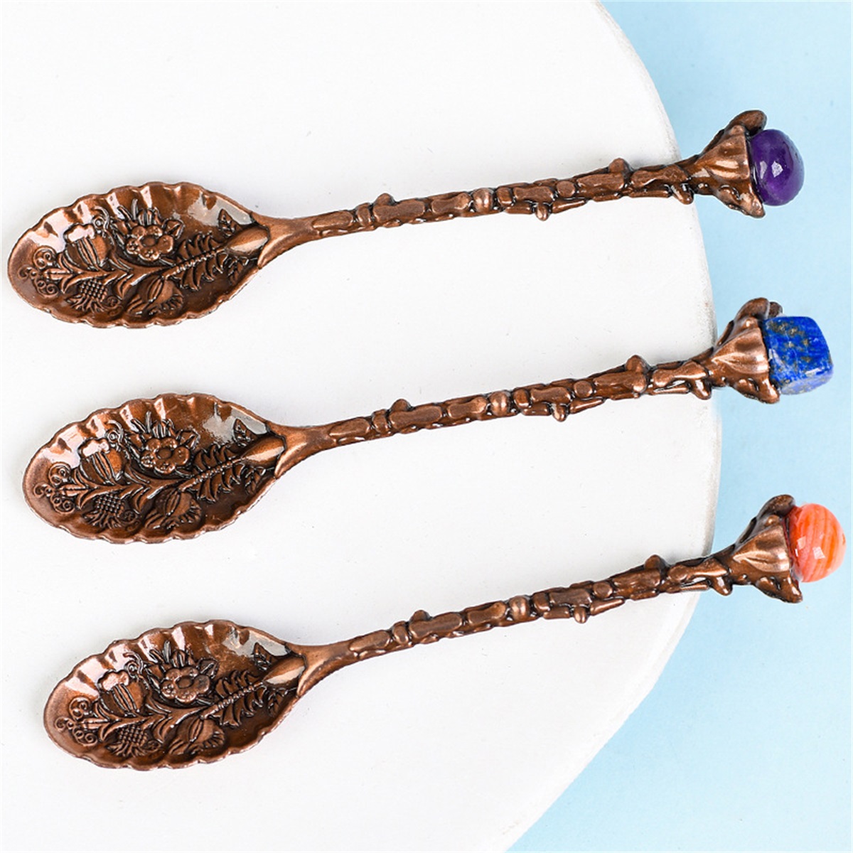 Crystal Head Spoon Dining Bar Vintage Royal Style Spoons Alloy Carved Leaf Mini Coffee Spoon Dessert Tea Home Decor