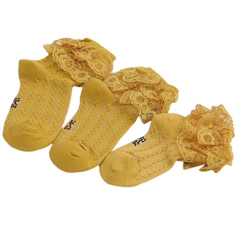 Meias curtas femininas doces retrô de renda Lolita com babados em algodão Princesa Meias para meninas Harajuku Macias e confortáveis ​​meias até os tornozelos sólidos