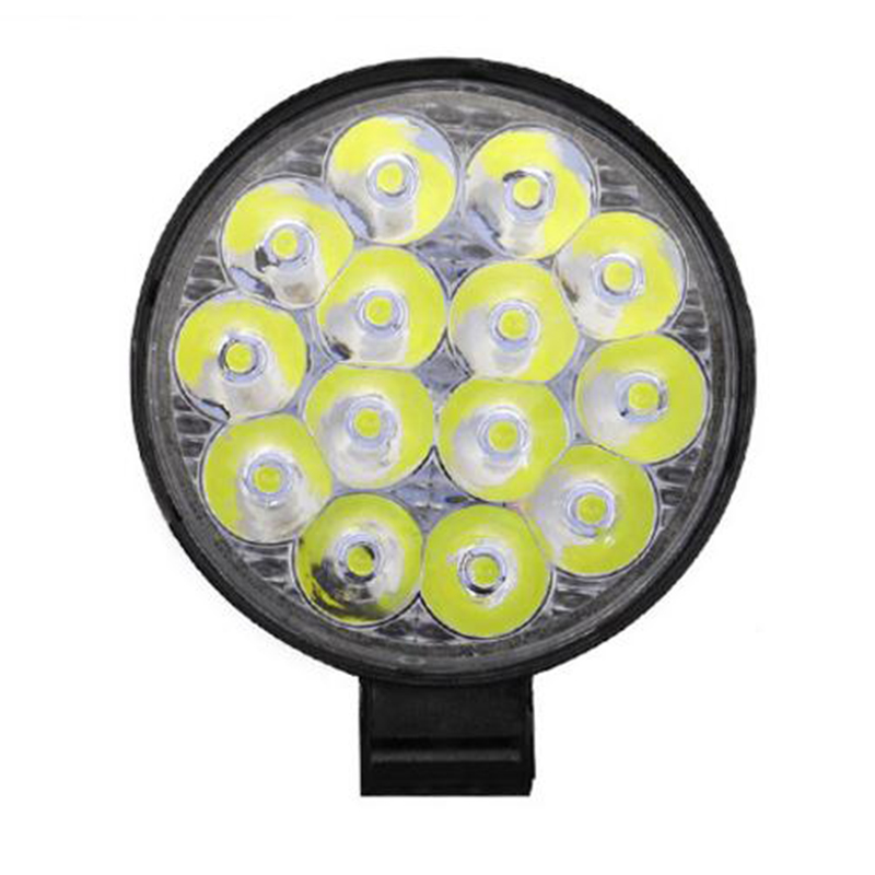 2500lm 42W Round LED Work Light Spotlight LED Light Bar For 4x4 Offroad ATV UTV Truck Tractor Motorcycle Fog lights