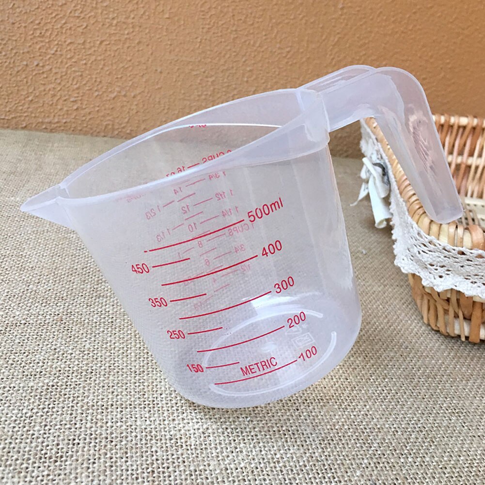 Plastic Measuring Cup Clear Scale Show Transparent Mug Pour Spout 3sizes Cooking Kitchen Liquid Measure Container Tools: 500ML