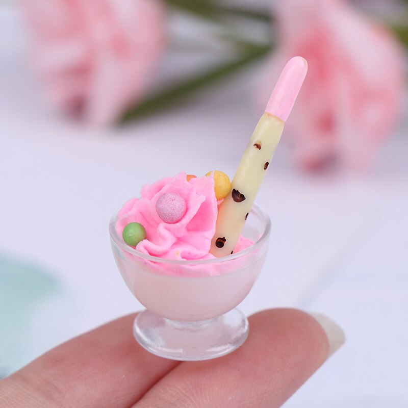 Neue Mini Milchshake Eis Zitrone Milch Obst Tee Wasser Tasse Erdbeere Banane Miniatur Puppenhaus Zubehör Tassen Küche Spielzeug