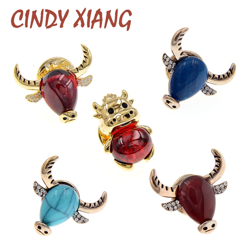 CINDY XIANG Crystal Bull Head Collar Pin Brooch Cubic Zirconia Cattle Brooches For Women And Men Small Zodiac Animal