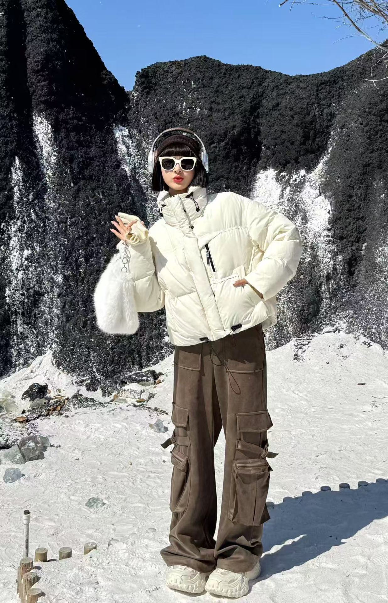 Winter Short Solid Stand Collar Down Jacket Female Drawstring Zipper Warm Outwears Women White Duck Down Parker Down Jackets: L / WHITE