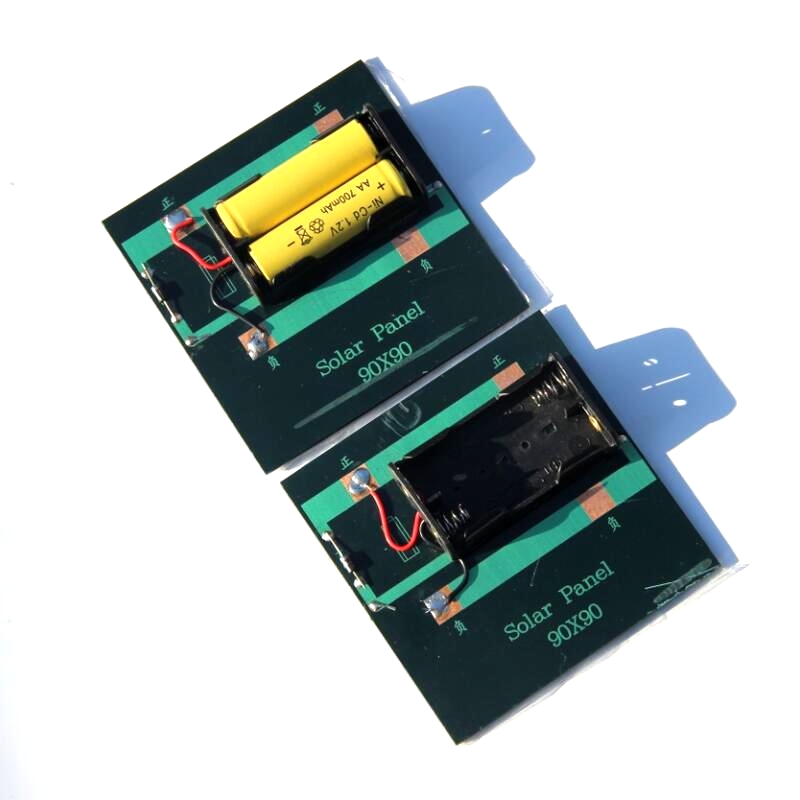 1W 4V Oplaadbare Aa Batterij Solar Mobiele Lader Met Base Voor 2xAA Batterijen Opladen Direct